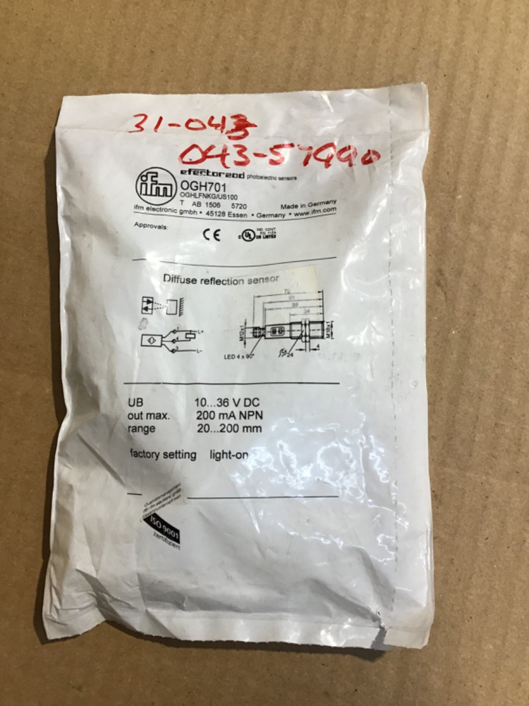 IFM ELECTRONICS OGH701 DIFFUSE REFLECTION SENSORS, 10-36 VDC, NEW IN PACKAGE