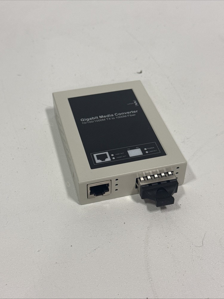 Sirona Dental Ethernet-to-Fiber Media Converter