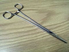 BAUMGARTNER LOCKING NEEDLE HOLDER 8″ SERRATED JAWS SURGICAL VETERINARY