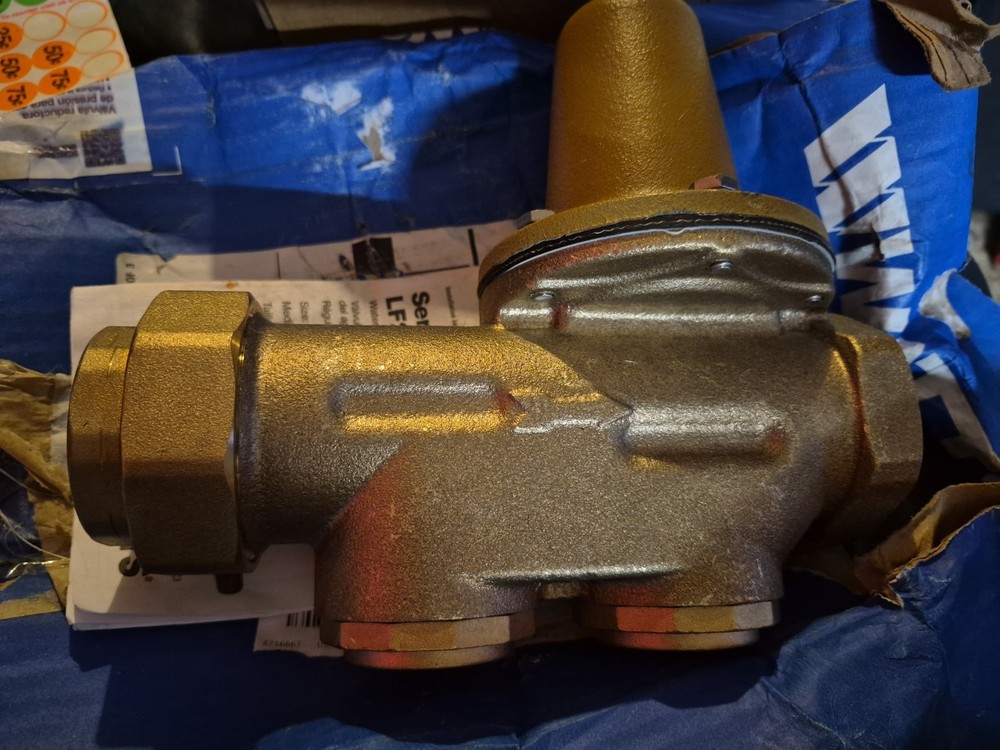 Watts LF25AUB-Z3 Water Pressure Reducing Valve – 0960241
