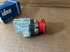 IDEC CONTROL UNIT AVN301N-R NEW