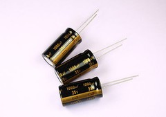 12pcs 1000uF 35v 105C Radial Electrolytic Gold Capacitor 13mm X 26mm 5mm Lead