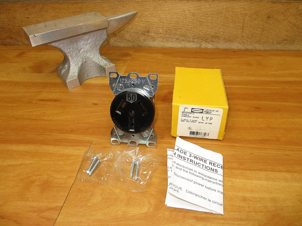 Hubbell HBL7962 *NEW* Receptacle Single Straight Blade 50A NEMA 10-50R 125/250V