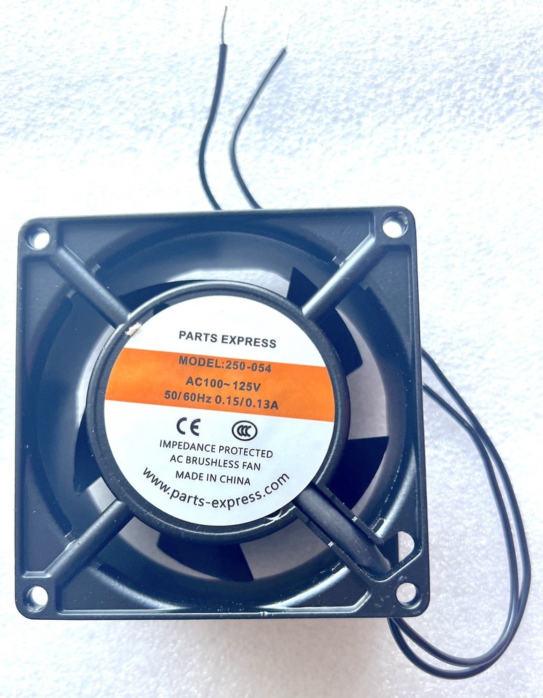 AC Brushless Fan 100~125V 50/60Hz 0.15/0.13A 80 x 80 x 38mm 30 CFM
