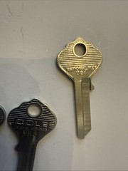Cole National, National Key Co. brand key blanks, VR8, locksmith, Set of 3