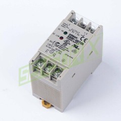 NEW Omron S82K-00705 5V 1.5A switching power supply (1Pcs)