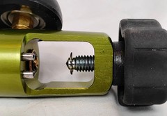 Essex Industries 0-8 LPM Medical Oxygen Regulator 200 PSI