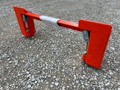 Kubota LA403 Tractor Loader To Skid Steer Quick Attach Adapter Conversion USA