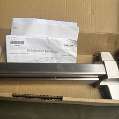 Falcon PANIC Bar 36 Inches, 20 Series