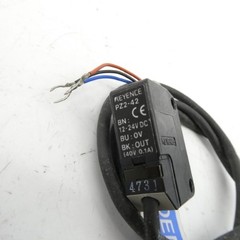 KEYENCE PZ2-42 12-24VDC (AS PICTURED) NSMP