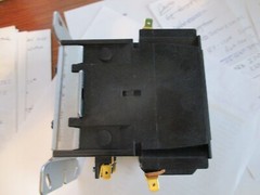 Eaton C25GNF290H Definite Purpose Contactor 2P 90A 600V, 277V Coil New in Box