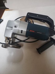 Bosch Unishear Metal Shear, Model 0 601 508 034, 115V, 8 Gauge. (Germany Made)