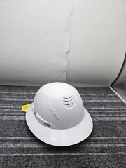 MSA V-Gard H2 Vented Full Brim Safety Helmet Size 53-63 Cm SEI Ionic+