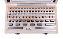 81 Pcs Steel Gage Block Set, Grade B, #P900-S581