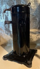 Emerson Copeland scroll compressor ZPS20K5E-PFV-130 230V 20,000 BTUH R410A Used!