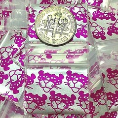 BaggiesSince1987 – 1034 Design Zip Bags 1000PCS Metallic 25 DSN MIX, READ DETAIL