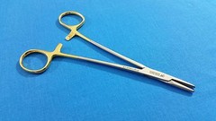 T/C MAYO HEGAR NEEDLE HOLDER DRIVER 8″ CROSS SERRATED TUNGSTEN CARBIDE INSERTS