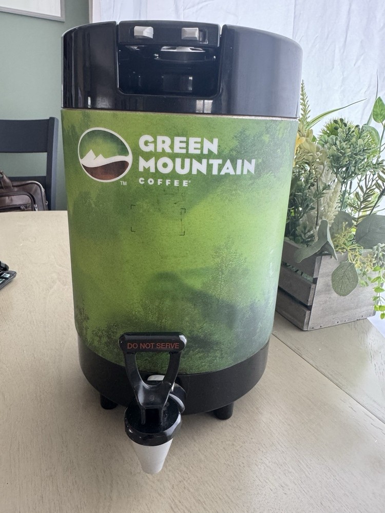 Fetco L3S-10 LUXUS Thermal Server for Beverages Coffee Green Mountain 1 Gal