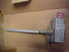* Honeywell Temperature Sensor M# LP914A 1060 1 ZM-70