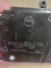 GE TYPE TQP 20 AMP BREAKER SINGLE POLE, 1/2 INCH WIDTH.PRE-OWNED.FREE SHIPPING.