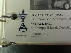 SkyJack SJM Series Scissor Lift Operating Maintenance & Parts Manual