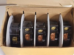 Hubbell 7581 Twist Lock Duplex Polarized Receptacles 3-Wire Bakelite Box Of 5