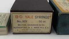 Vintage 1948 Becton Dickinson & Co B-D Yale 50cc Glass Syringe + Medical Sutures
