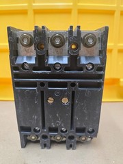 EATON CC3200 Type CC Molded Case Circuit Breaker, 240 VAC, 200 A, 10 kA Interrup