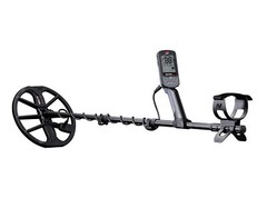 Minelab EQUINOX 900 – Enhanced Target ID, Waterproof to 16ft, Carbon Shaft