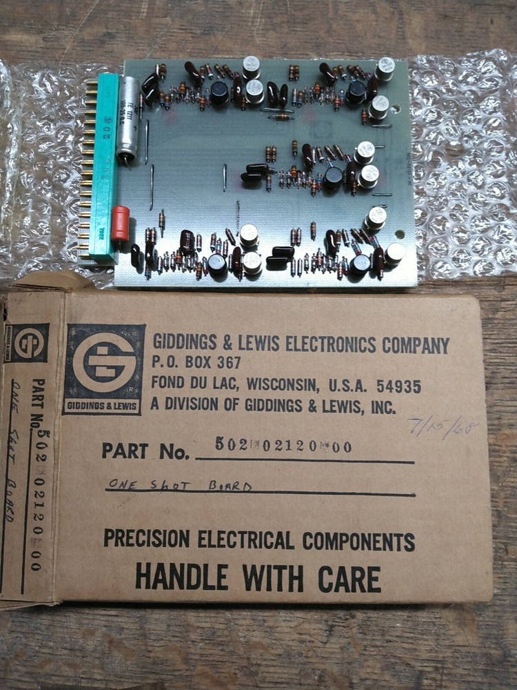Giddings & Lewis 502-02120-00 One-Shot Board Control Board NOS