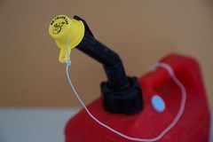 5X – Packs – 1 BLITZ Yellow Spout Cap & 1 Vent Cap, per Pack – 20 pcs total