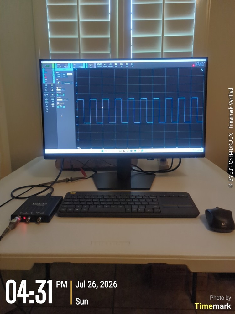 PICOSCOPE 2204A USB 2 CHANNEL 10MHZ BANDWIDTH 100 MS/s OSCILLOSCOPE
