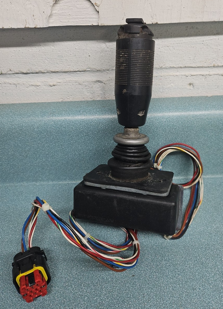 C-TECH 287-08416 CONTROLLER – DRIVE/STEER HALL EFFECT STYLE