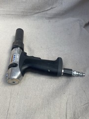 Ingersoll Rand Monogram Cylindrical Cleco Runner W500-30 Aircraft Tool