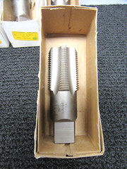 Irwin Hanson 1-11.5 NPT 1-9/64 Pipe Tap Lot Of One tap (1) Brand New In Box