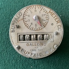 Vintage Buffalo NIAGARA Oil Meter, Gallons, Cast Iron, New York, USA