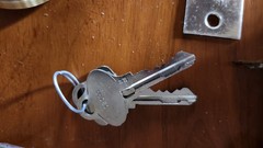 Schlage B560R (Part of the Heavy Duty B-Series) 606 (Satin Brass) ​Keyway: S123