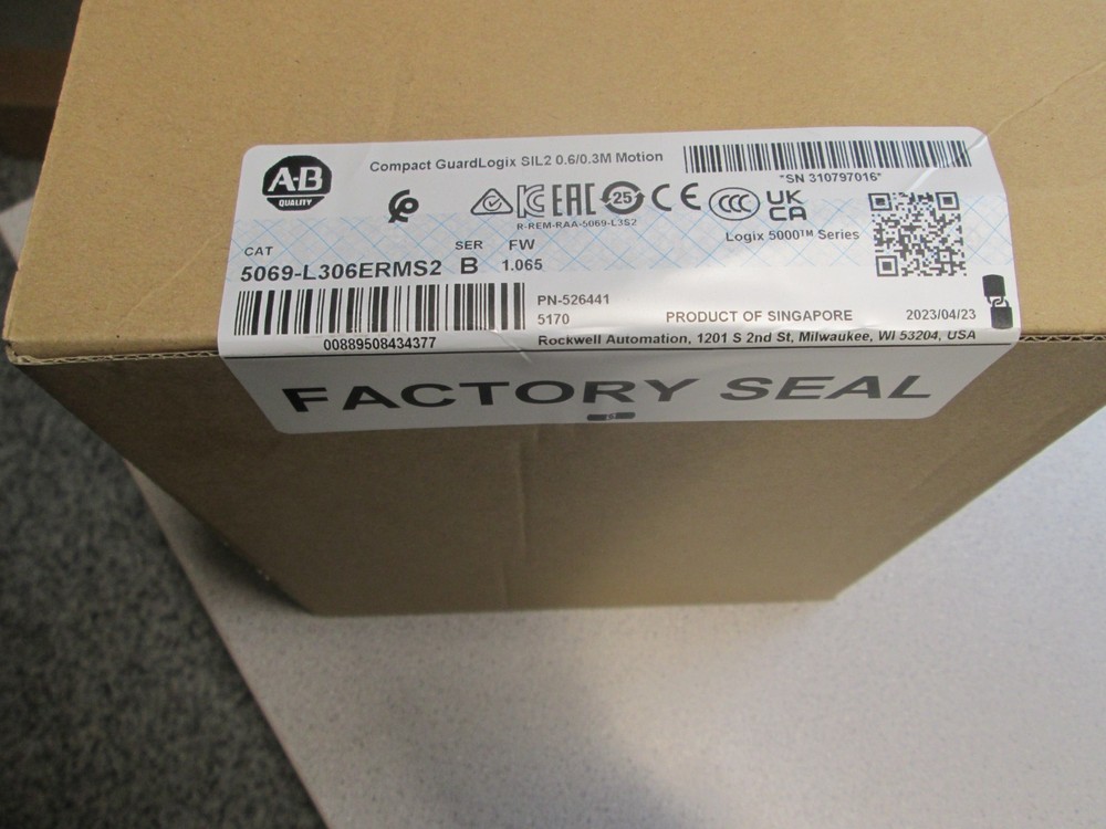 ALLEN BRADLEY 5069-L306ERMS2 FACTORY SEALED **NEW**