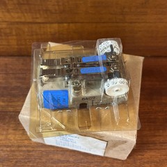 Johnson Controls T-4054-1 Thermostat Direct Acting New Old Stock