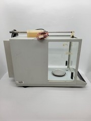 Mettler AE240 Digital Analytical Scale With Option 011 Data Output