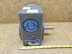 BOSTON GEAR 15:1 Ratio F72615B76 Speed Reducer 1150 In Lbs 140 TC