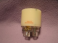 Hubbell HBL2733 3P 4W Twist Lock Insulgrip 30A 480VAC L16-30R Female