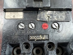 🤪 GE GENERAL ELECTRIC 200 AMP CIRCUIT BREAKER 600 VAC 3 POLE TFJ236200 W/ TRIP