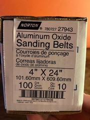 Box of (10) Norton 27943 100 Grit 4 x 24 Aluminum Oxide Sanding Belts