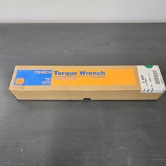 New Tohnichi SSP38NX11 Torque Wrench, 8-38 NM