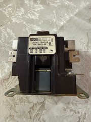 FASCO 3M40-B 3-POLE MAGNETIC CONTACTOR 30FO30-4B