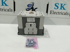 New LS MC-130A AC 100-220V 50/60HZ 3POLES Contactor