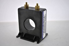 CR Magnetics Current Transformer P/N CR2SFT-251 50-400Hz,600V,Ratio 250:5