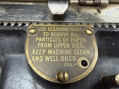 👀VINTAGE IDEAL STENCIL MACHINE 7/16″ PUNCH SIZE MODEL NO. 3