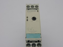 SIEMENS 3RP1511-1AQ30 100-127VAC 0.5S-10S NSMP